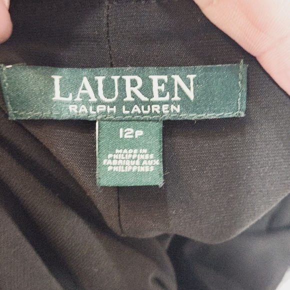 LAUREN Ralph Lauren Embellished Flutter-Sleeve Jersey Shift Dress Size: 12P - Picture 10 of 11